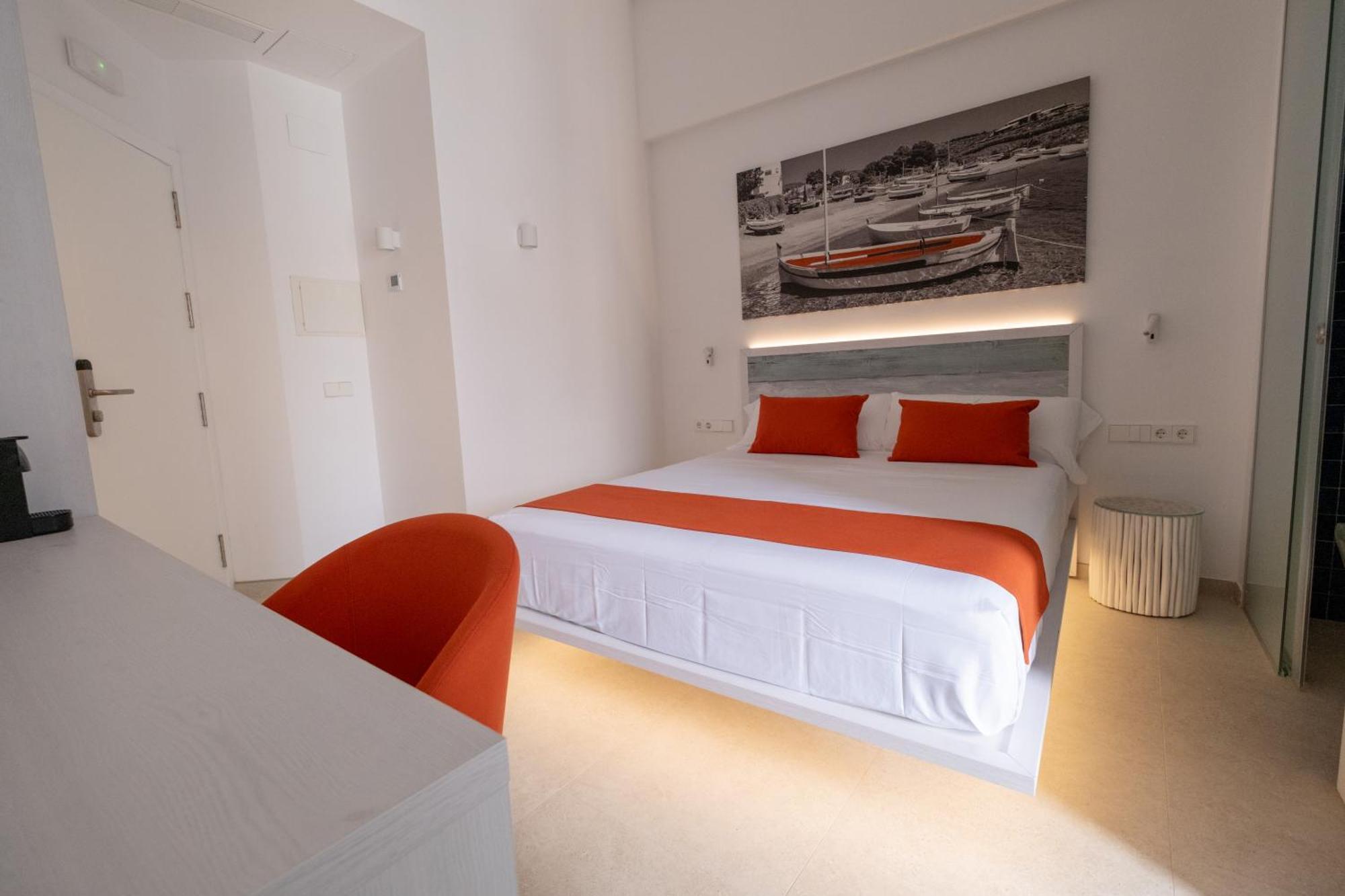 קדאקז Hotel Boutique Es Blau מראה חיצוני תמונה