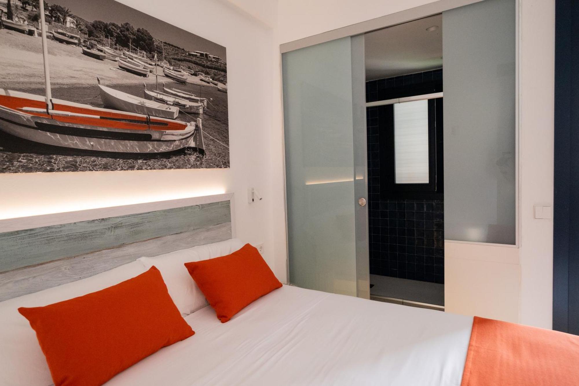 קדאקז Hotel Boutique Es Blau מראה חיצוני תמונה