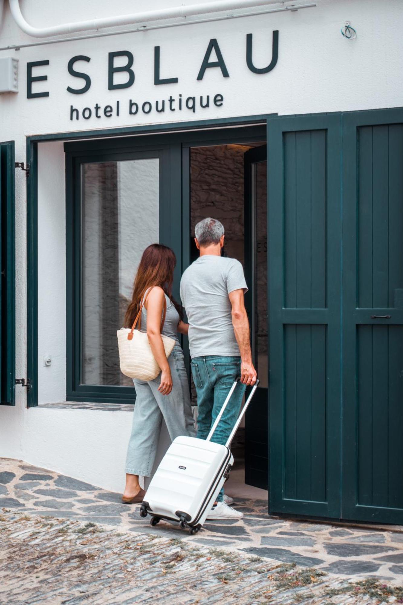 קדאקז Hotel Boutique Es Blau מראה חיצוני תמונה