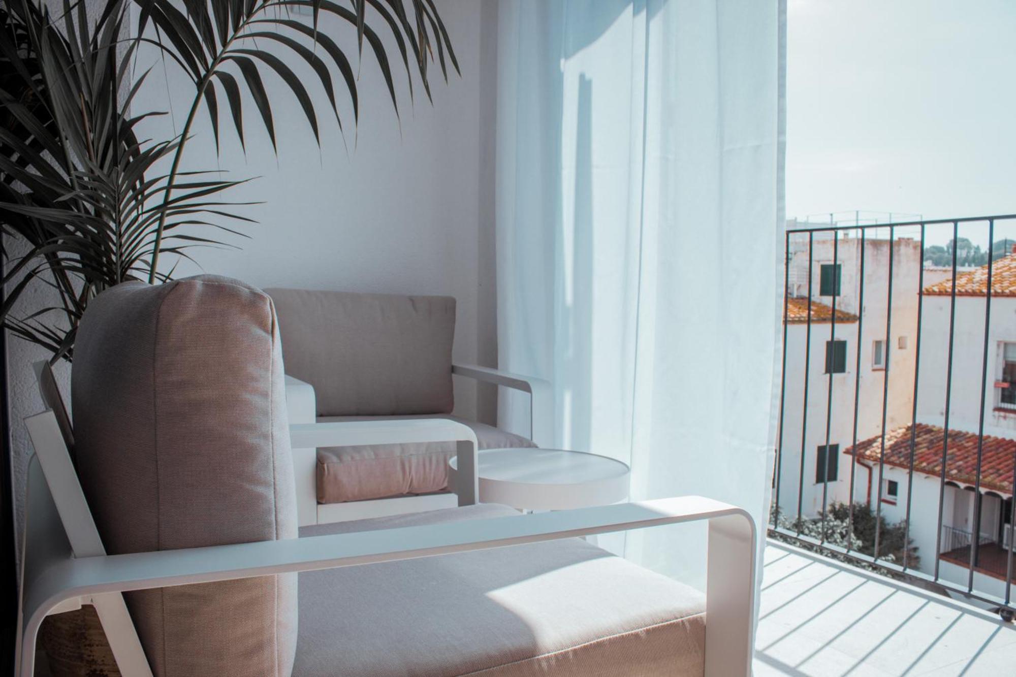 קדאקז Hotel Boutique Es Blau מראה חיצוני תמונה
