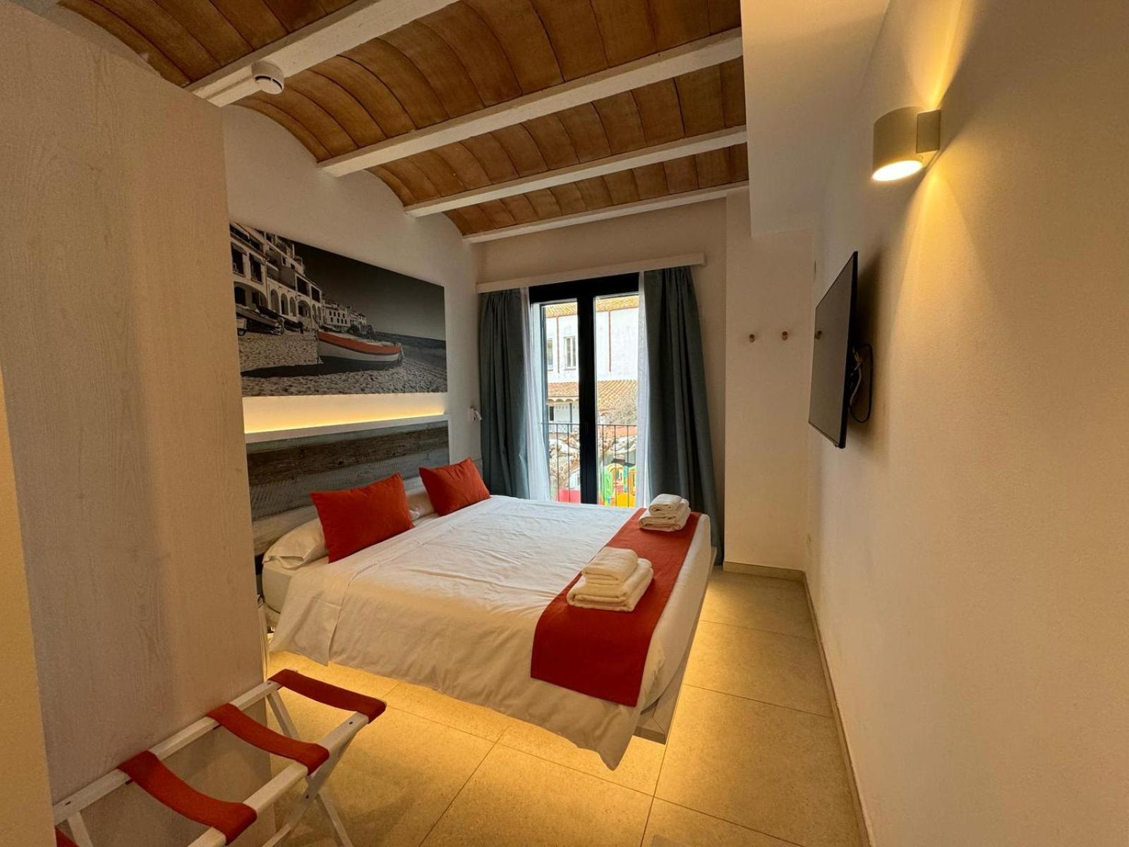 קדאקז Hotel Boutique Es Blau מראה חיצוני תמונה